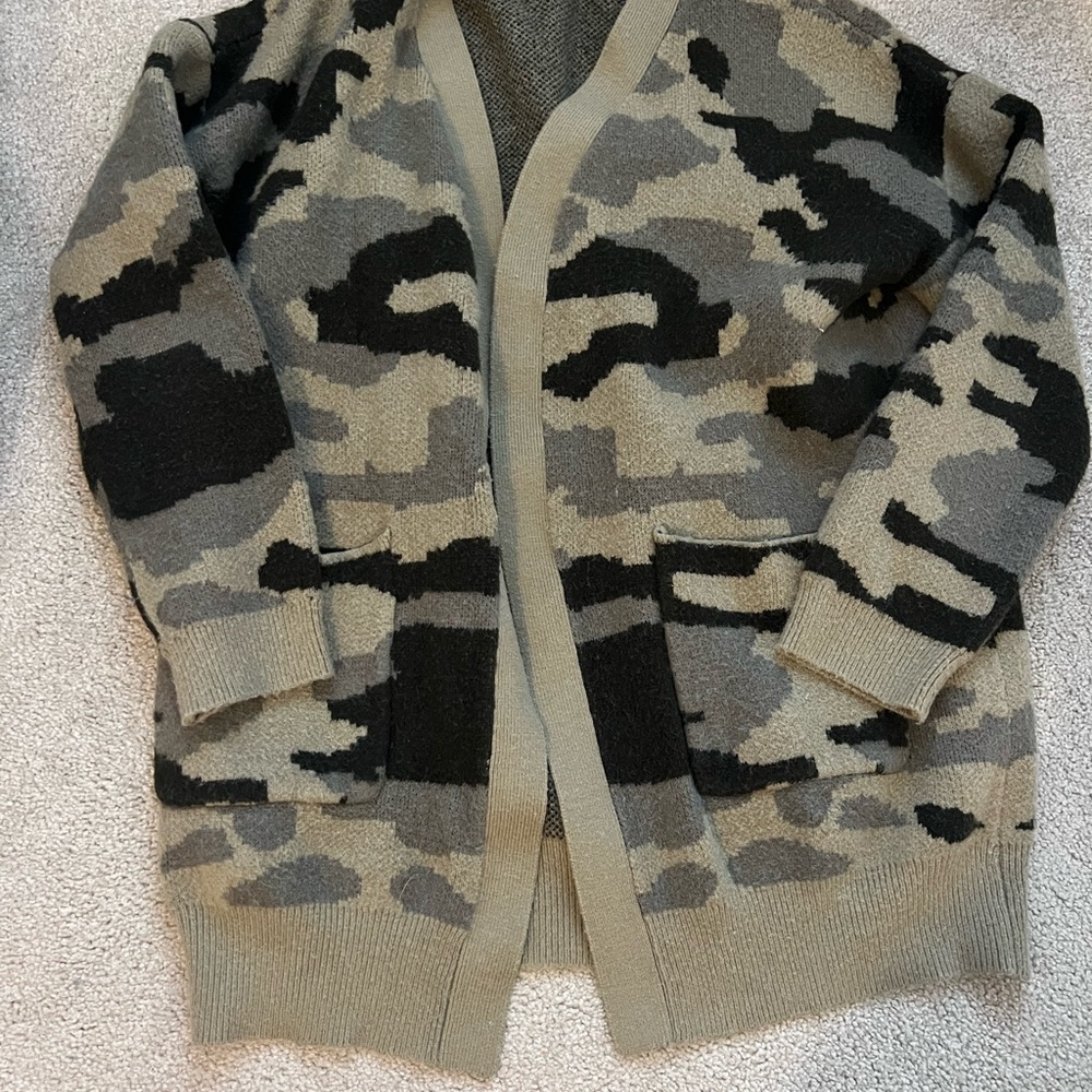 Camouflage Knit Cardigan